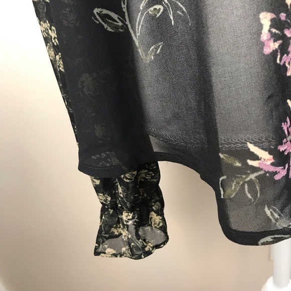 ASTR The Label Sheer Floral Top Size XS - Picture 5 of 7